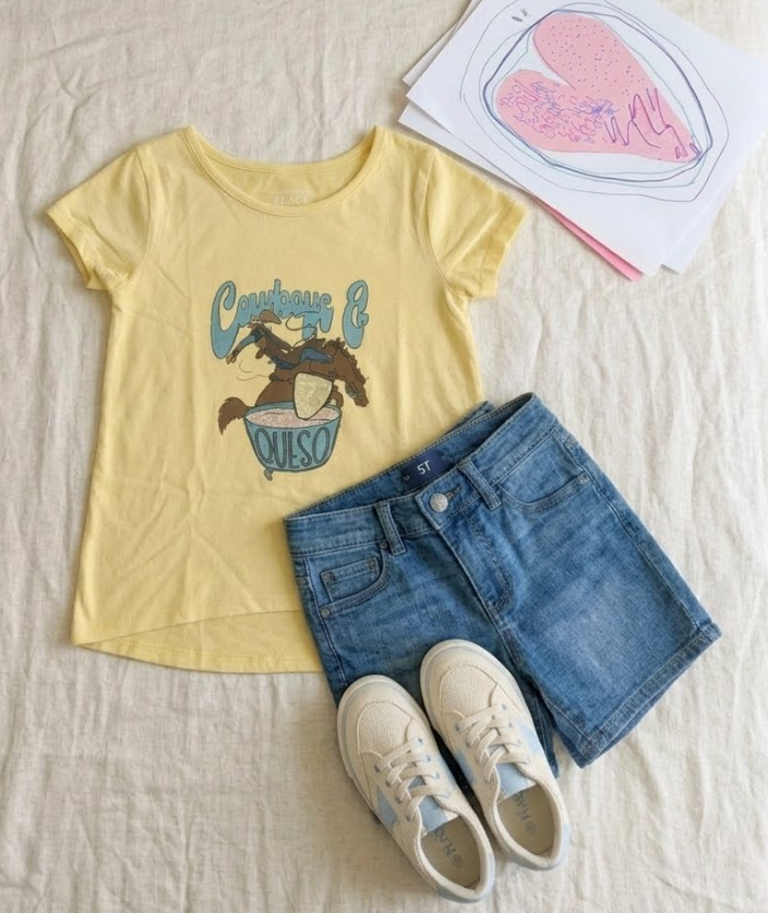 T-Shirt -Cowboys and Queso