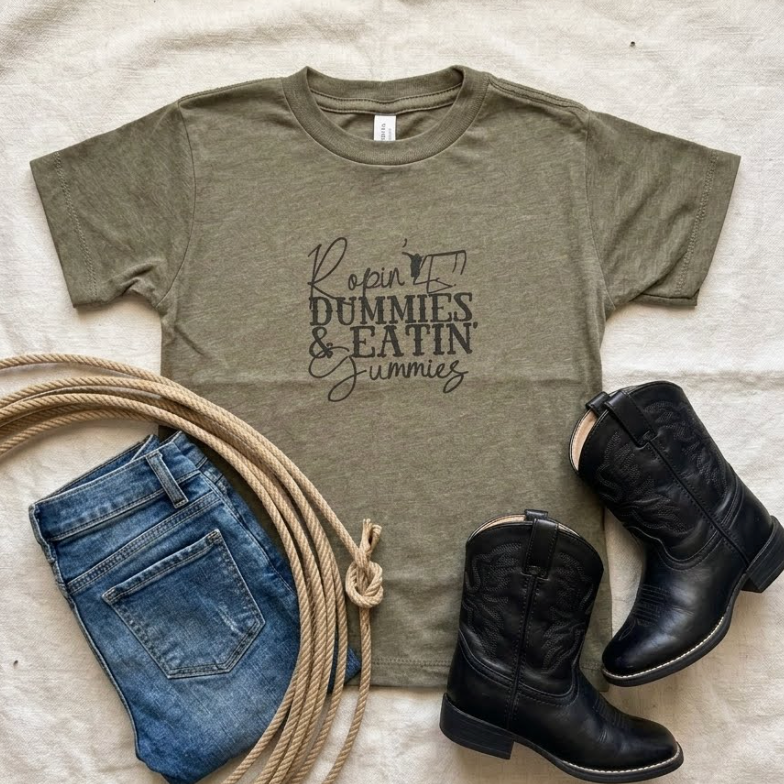 T-Shirt - Ropin Dummies and Eatin Gummies