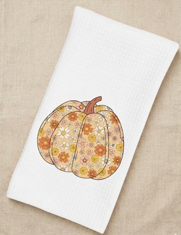 Dish/Hand Towel -Retro Style Flowers with Daisies
